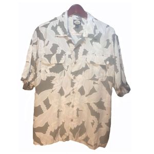 Tommy Bahama Shirts - Tommy Bahama Green Hawaiian Shirt Size M Tommy Bahama Shirts - Tommy Bahama Green Hawaiian Shirt Size M
